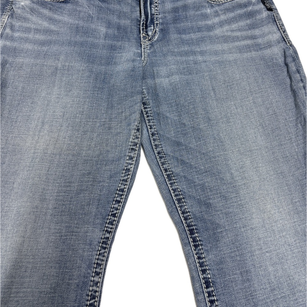 Silver Jeans Women's Light Blue Denim Jeans Suki Sz 16/L 22.5 Distressed Cropped
